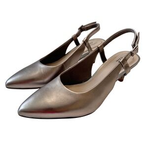 Clarks Linvale Loop Pewter Kitten Heels Pointed Toe Metallic Shoes Women Size 9